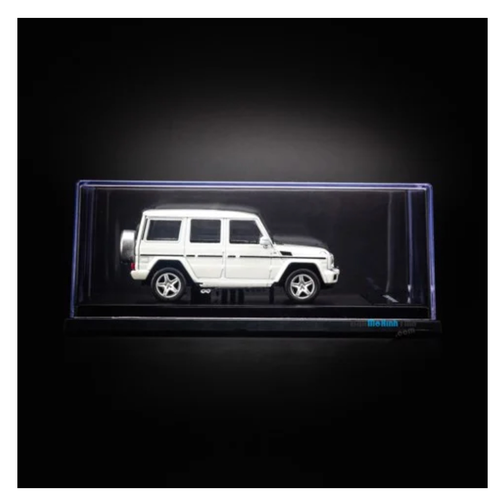 Mô hình xe Mercedes Benz G63 1:64 Dealer