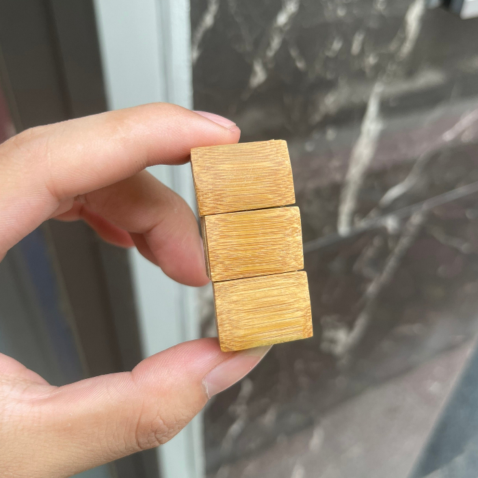 Cóng sứ chim chào mào hàng Bát Tràng mẫu vẽ tay miệng kẻ vàng gắn sẵn tai lồng chào mào