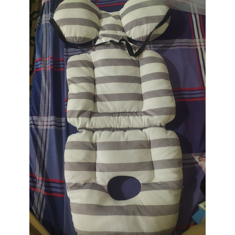 Thanh lý lót xe đẩy cho bé