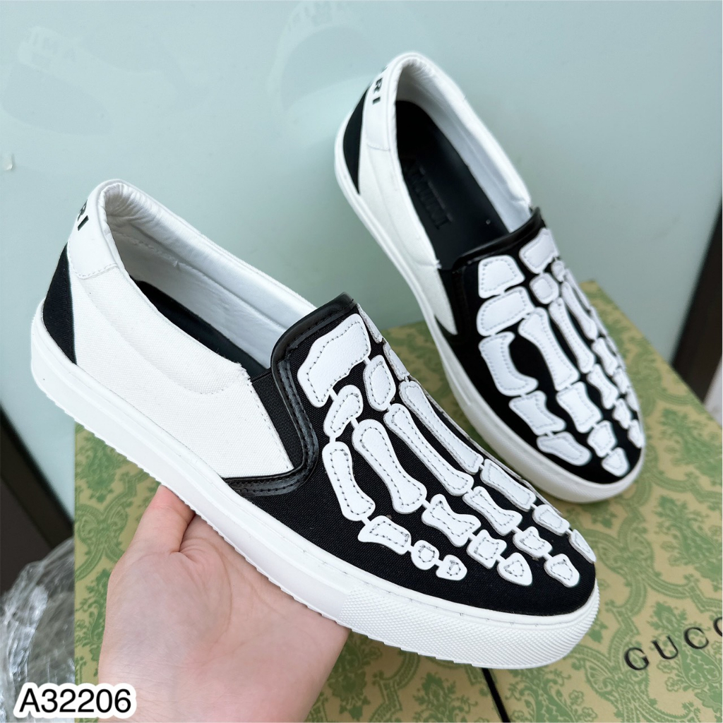Giày slipon lười nam Amiri vải thêu hình bàn tay xương da gót dập chữ đế cao su non boy phố GS57P