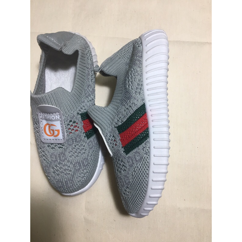 Bata vải thun xỏ màu xám cho bé 5-8  tuổi học thể dục, đi chơi