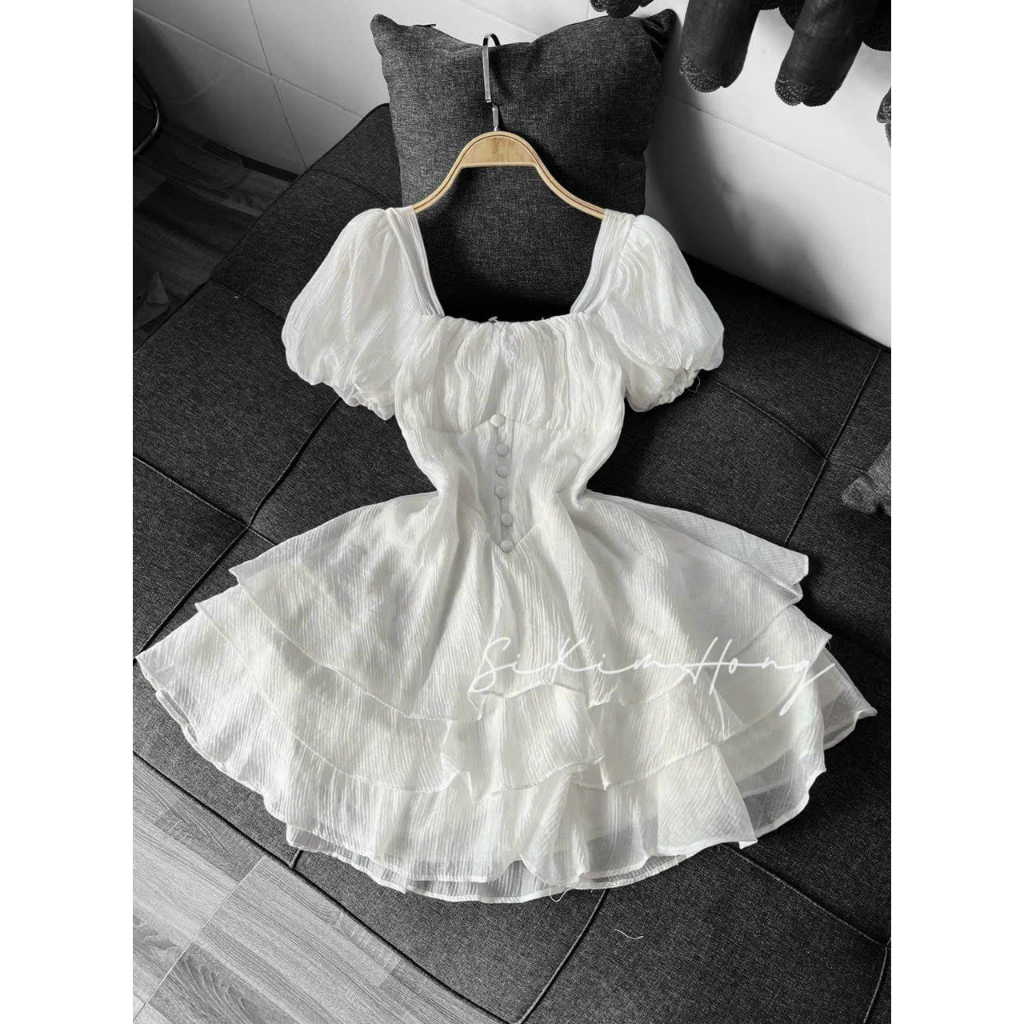 Váy đầm nữ tay bồng phối nút xếp tầng mokking sau lưng