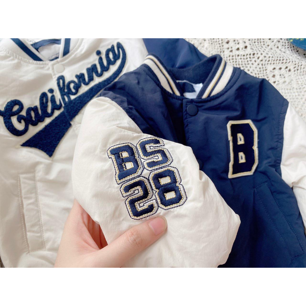 Áo khoác bomber chữ thêu new cho bé