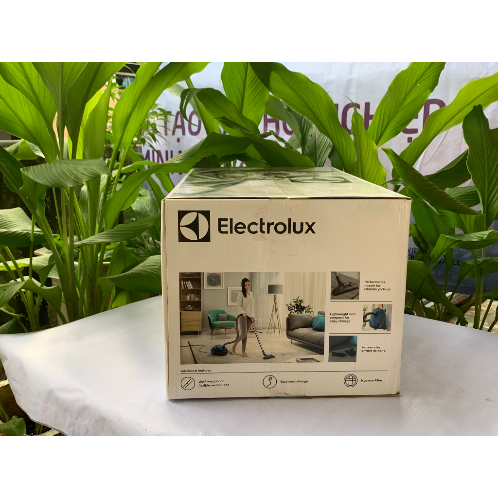 Máy Hút Bụi Nhỏ Gọn Electrolux - Z1220 - Làm Sạch Mọi Loại Sàn - HÀNG CHÍNH HÃNG