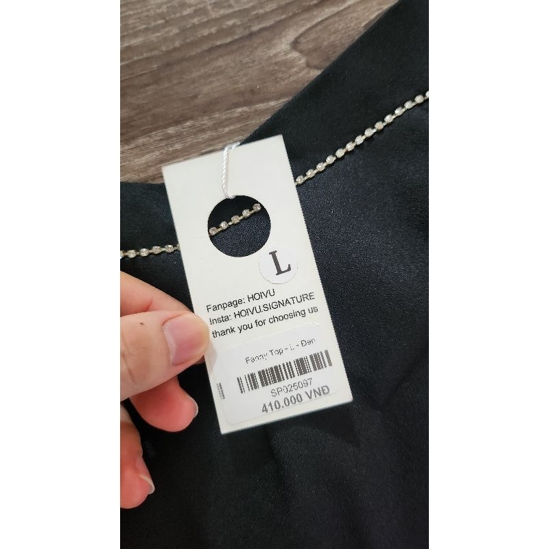 Pass thanh lý áo 2 dây đính đá hoivu new tag