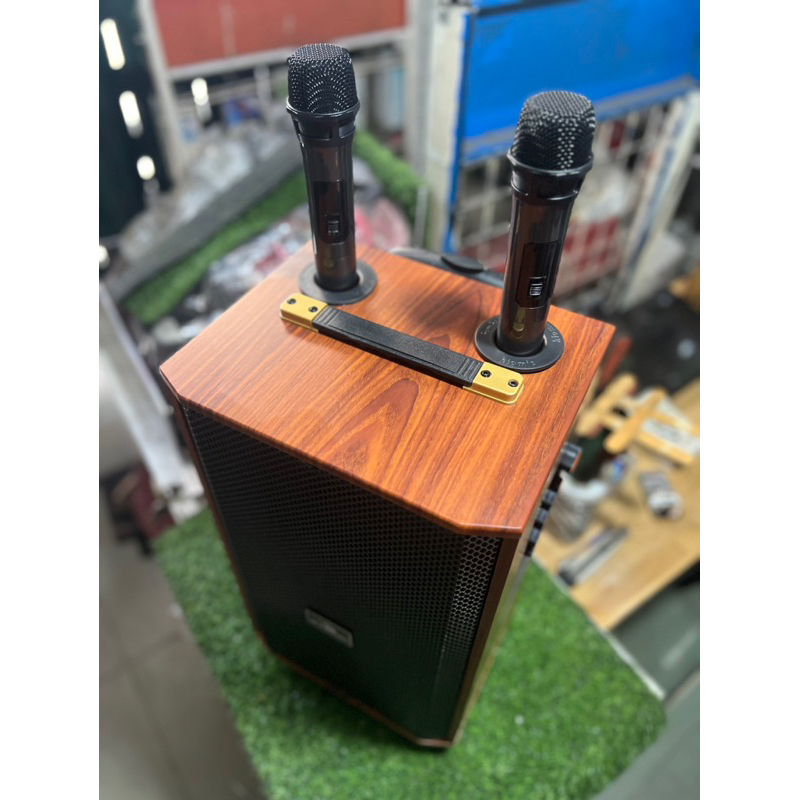 Loa kéo K88 bảng nâng cấp 2023, chỉnh Bass, treble, delay, reverb,kèm 2 mic không dây