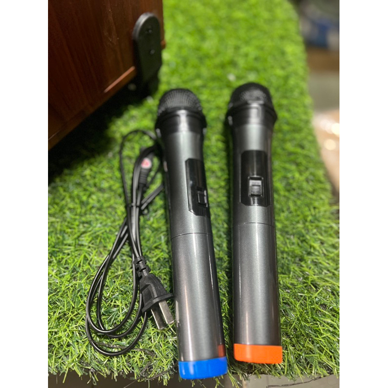 Loa kéo K88 bảng nâng cấp 2023, chỉnh Bass, treble, delay, reverb,kèm 2 mic không dây