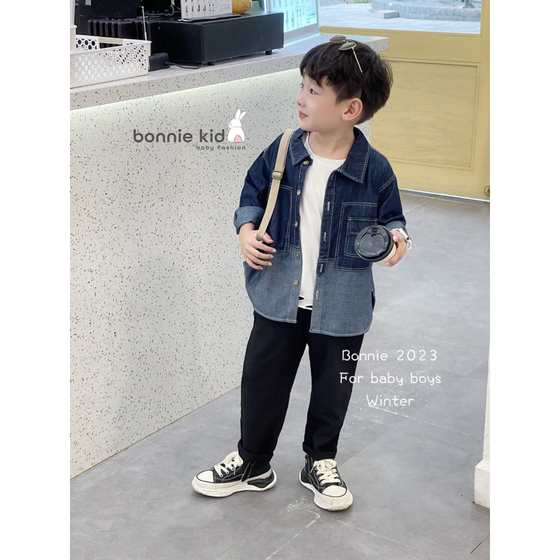 Áo jean loang mix màu cá tính bé trai