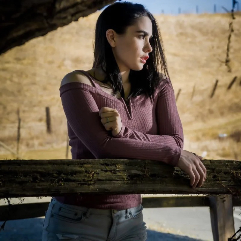 Áo dệt kim trễ vai xuất dư Seriously Soft