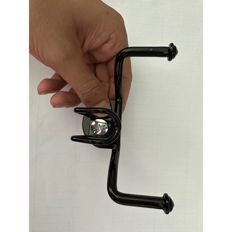 Móc Vario, Vison,Lead….sơn tĩnh điện, inox 304 100% tặng kèm móc U sơn tĩnh điện