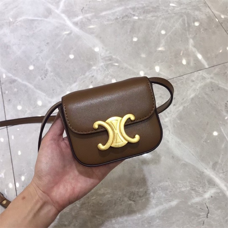 Túi đeo chéo mini da trơn logo vàng xê lin xinh xắn dễ thương