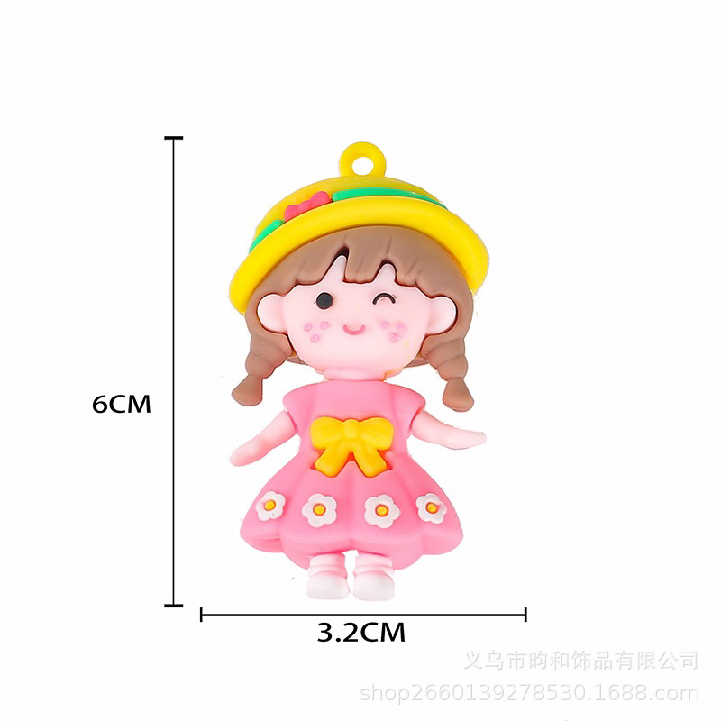 Móc Khoá Cô Gái Mặc Váy Đội Mũ