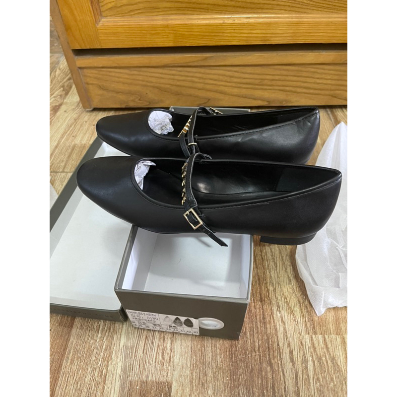 Thanh lý giày bệt quai ngang Adore size 37