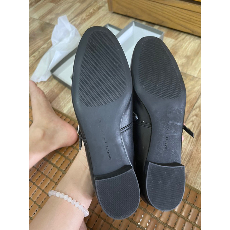 Thanh lý giày bệt quai ngang Adore size 37