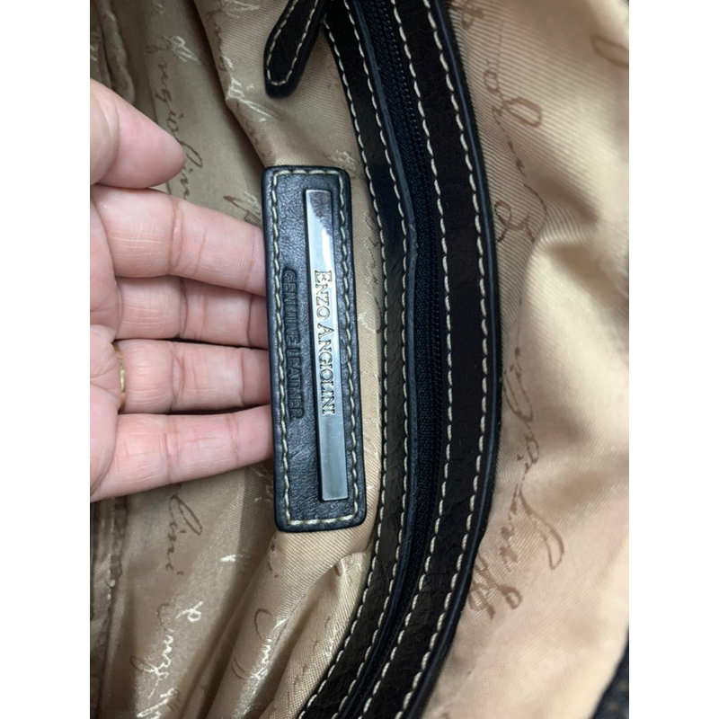 Túi đeo vai hiệu