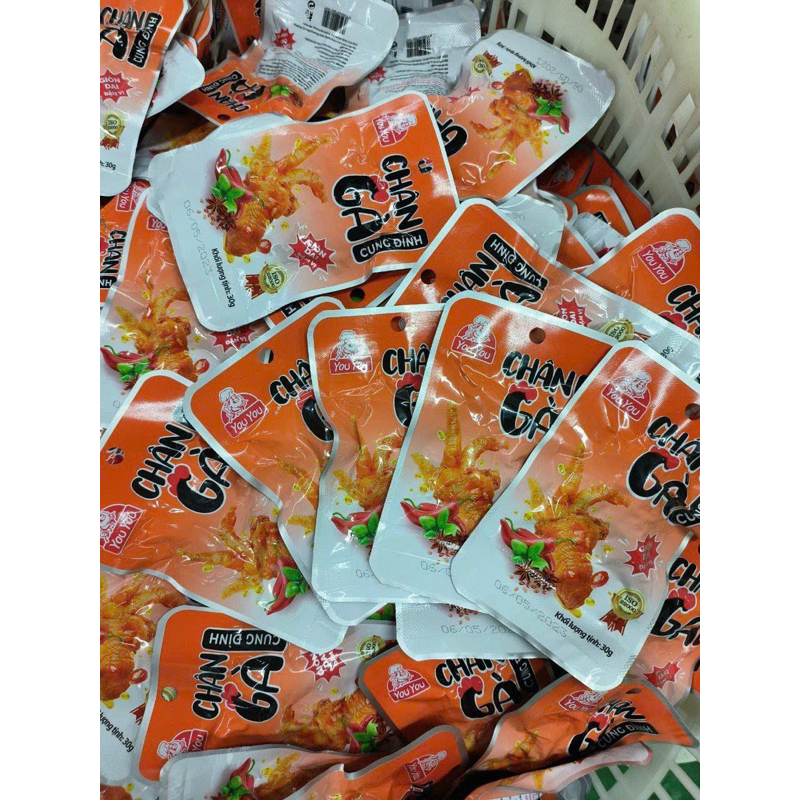 Chân gà rút xương You You gói 30g-đồ ăn vặt chân gà rút xương cay ủ vị tương thơm tứ xuyên ăn liền