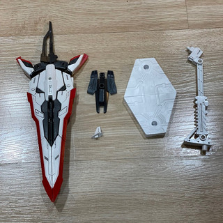 Phụ kiện đại kiếm mg 1/100 Tactical Arm của Astray Turn red Bandai