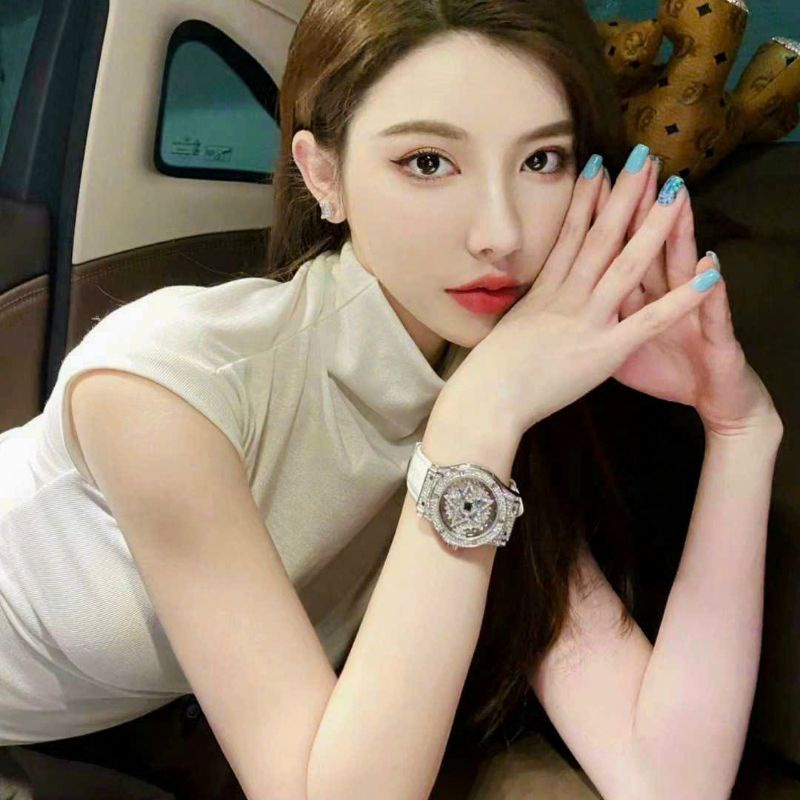 Đồng hồ nữ Ngôi Sao mặt xoay, mẫu HOT 2023 Ảnh thật, dây da bò mềm đeo êm tay - Bảo hành 12 tháng chất lượng sản phẩm