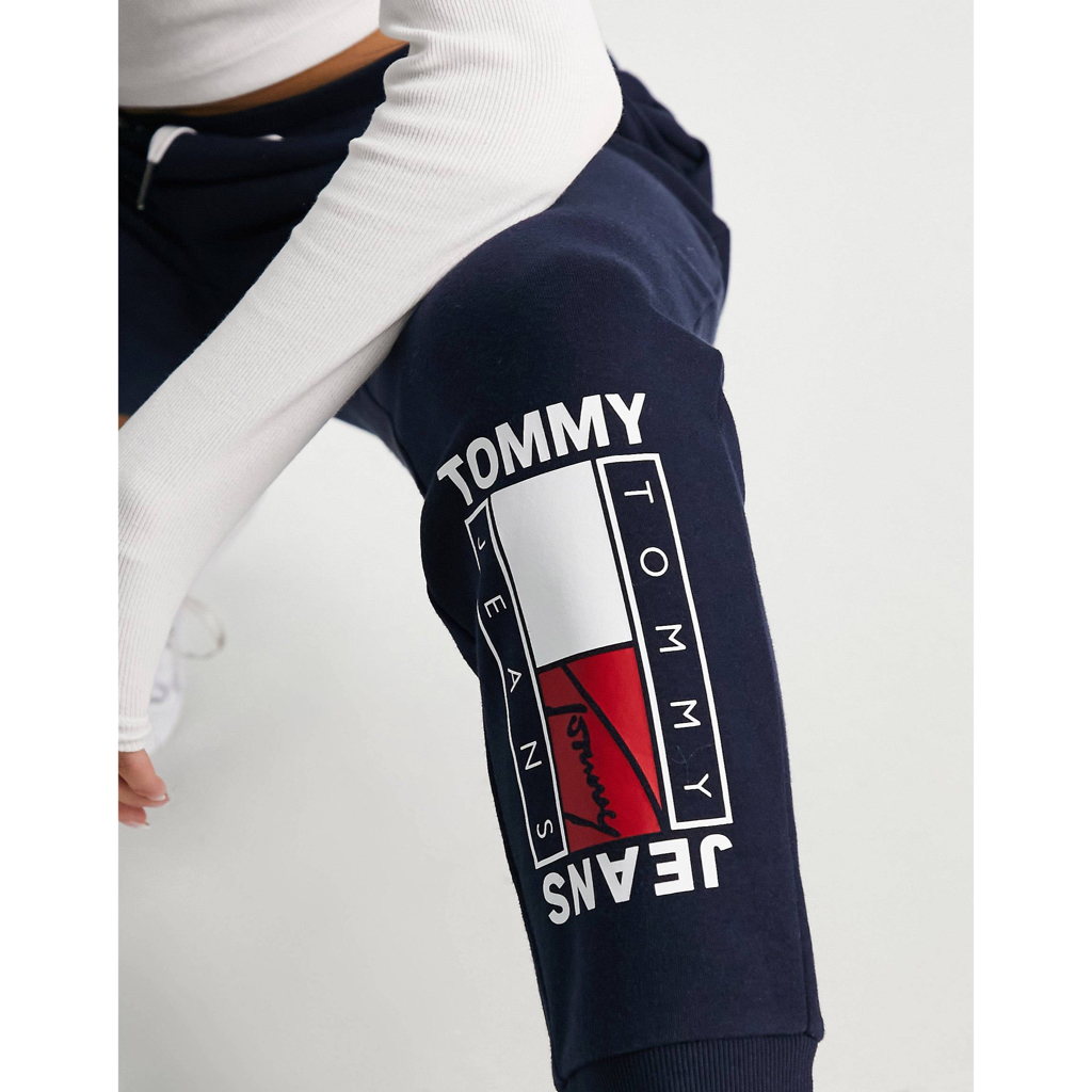 Quần jogger Tommy logo hình, Jogger Tommy Jeans flag logo, quần thể thao cho cả nma và nữ Tommy Hilfiger.