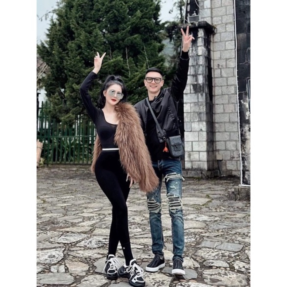 Giày Lười Nam Bàn Tay Xương Thêu có hộp hãng chuẩn thương hiệu New Gl100