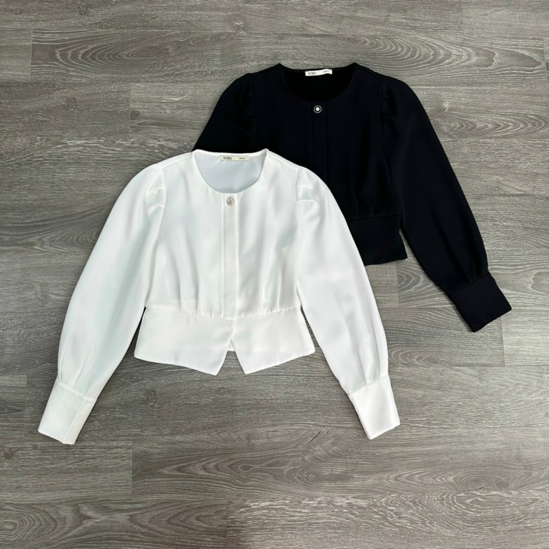 HIPU.VNXK - ÁO CROPTOP MIXXO CỔ TRÒN TAY DÀI ĐÍNH NÚT.