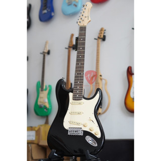 Guitar điện Sqoe SEST200