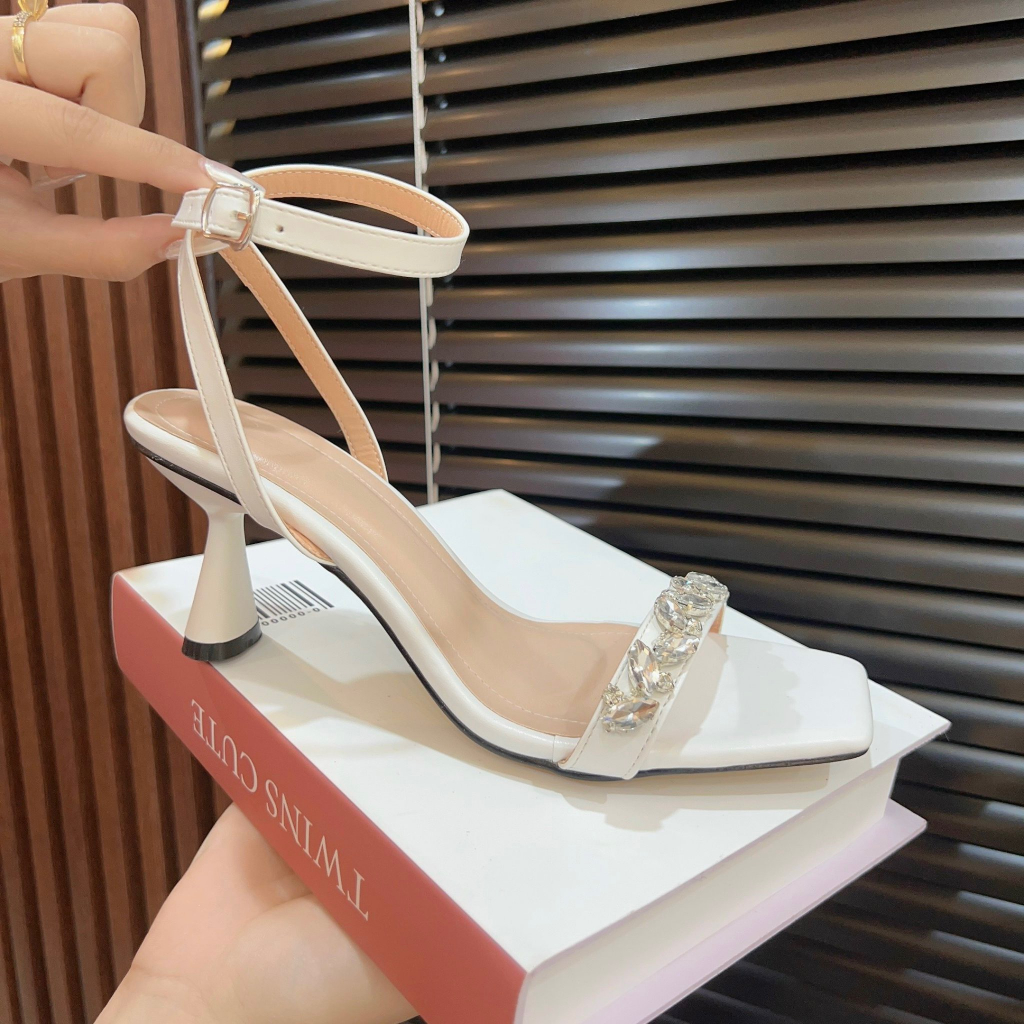 Giày Cao Gót Sandal Quai hậu khóa gài  - Giày Bánh Bèo mã Sandal Đá Khâu cao 5cm - 5p - 5 phân và 7cm 7P 7 Phân