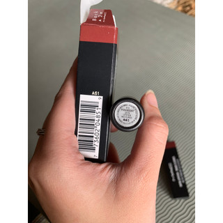 Son MAC Satin Lipstick - màu 815 Paramount (CÓ ẢNH THẬT)