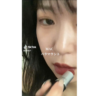 Son MAC Satin Lipstick - màu 815 Paramount (CÓ ẢNH THẬT)