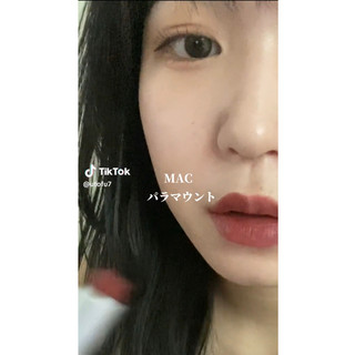 Son MAC Satin Lipstick - màu 815 Paramount (CÓ ẢNH THẬT)