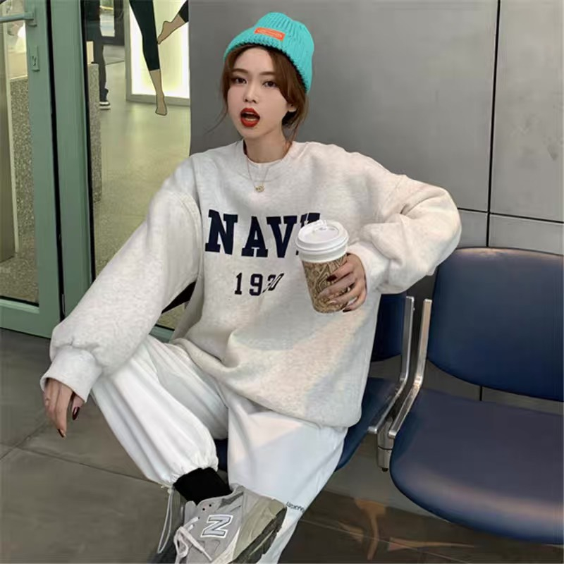 Áo Sweater nam nữ màu đen Deliz thời trang thu đông Hàn Quốc nỉ dài tay form rộng siêu ấm Devil Princess