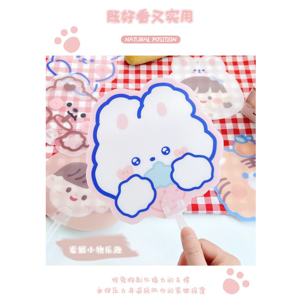 Quạt cầm tay hoạt hình dễ thương