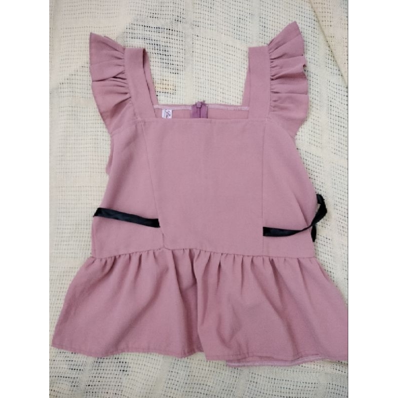 Áo 2 dây  tiểu thư bánh bèo