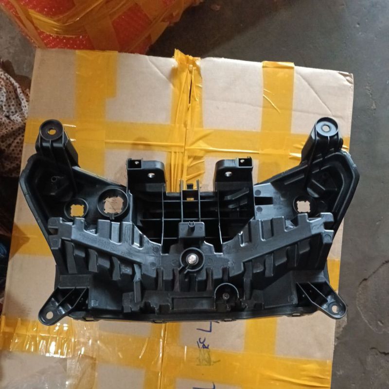 Đế đèn Airblade K66 năm 2016-2019