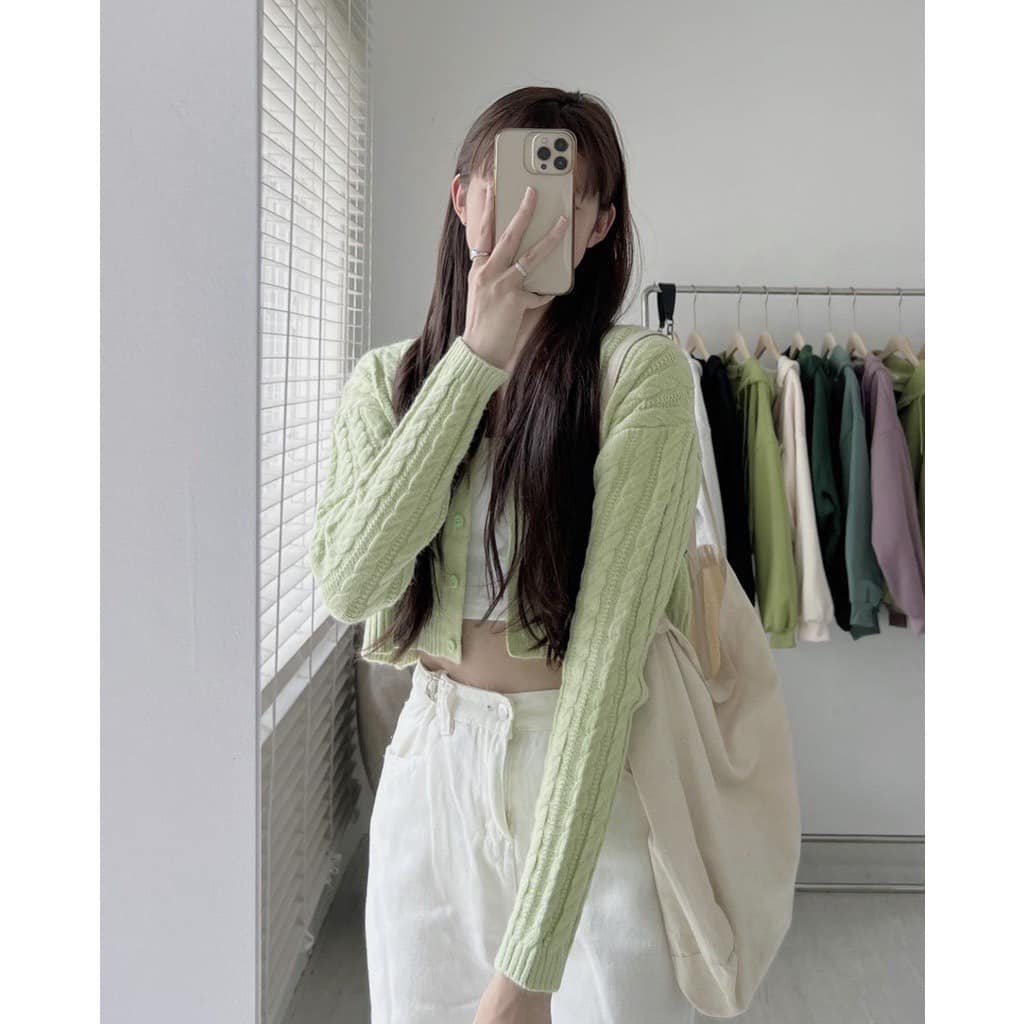 Áo cardigan len dáng croptop ngắn cổ tròn có khuy MSP 552
