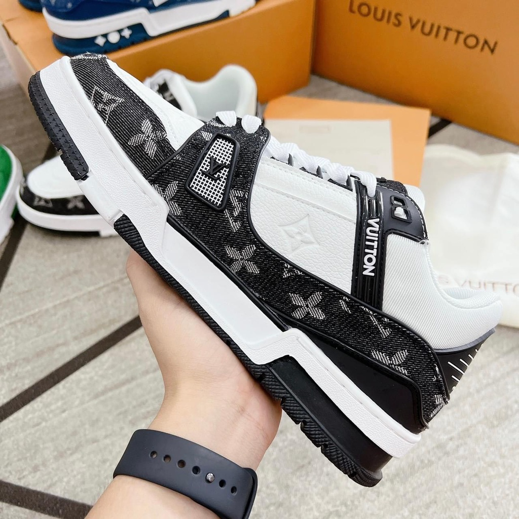 Giày Lv Louis Vuitton Trainer Black White, Giày Thể Thao Lv Đen Trắng Nam Nữ Hot Trend 2023