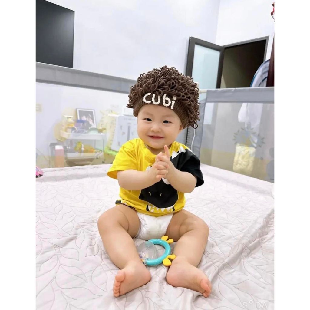 Nón Len Tóc Xù Gắn Tên Phong Cách Hàn Quốc cho bé