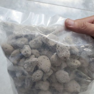 Đá lông vũ thủy sinh 1kg (1-2cm)