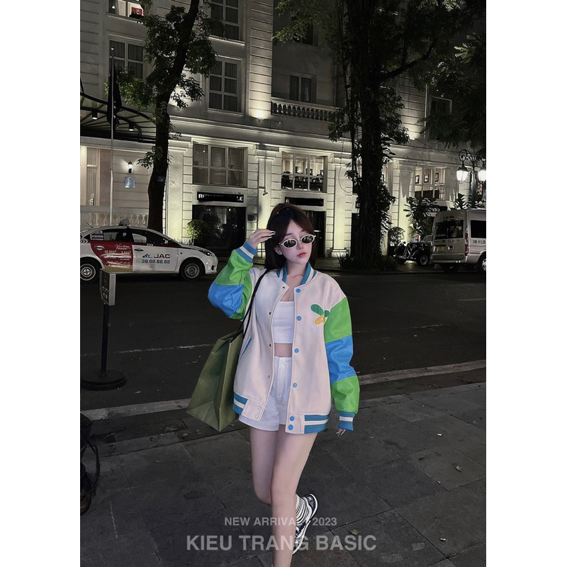 Áo khoác bomber LV