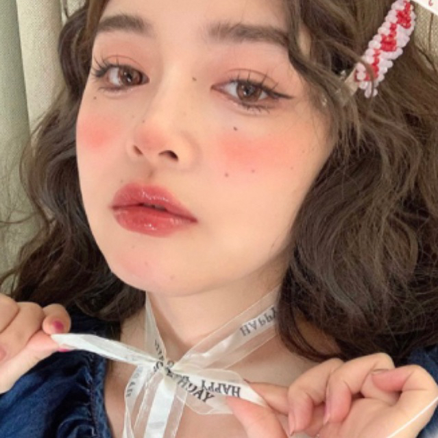 Son Bóng GOGOTALES Con Nhím Lâu Trôi Lên Màu Chuẩn HOT