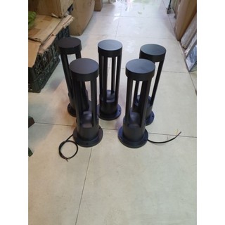 Đèn sân vườn cao 40cm-60cm.