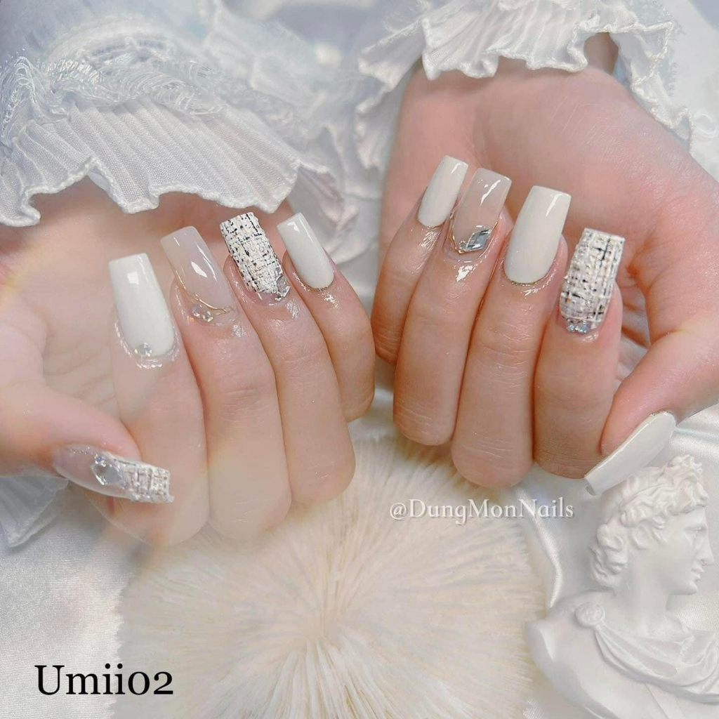 - Set sơn Trắng Sữa Umii 18M
