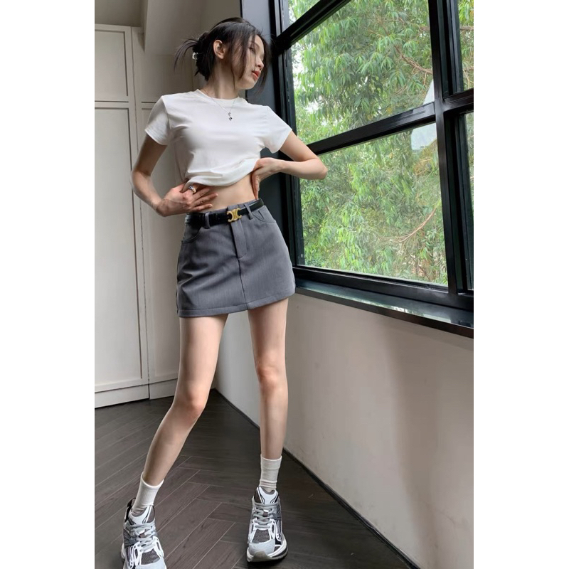Chân váy ngắn WG.WE mã #3908 kèm belt GNCM2