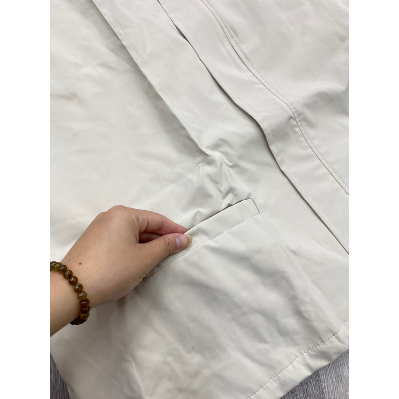 Áo gió tay bo cổ bẻ