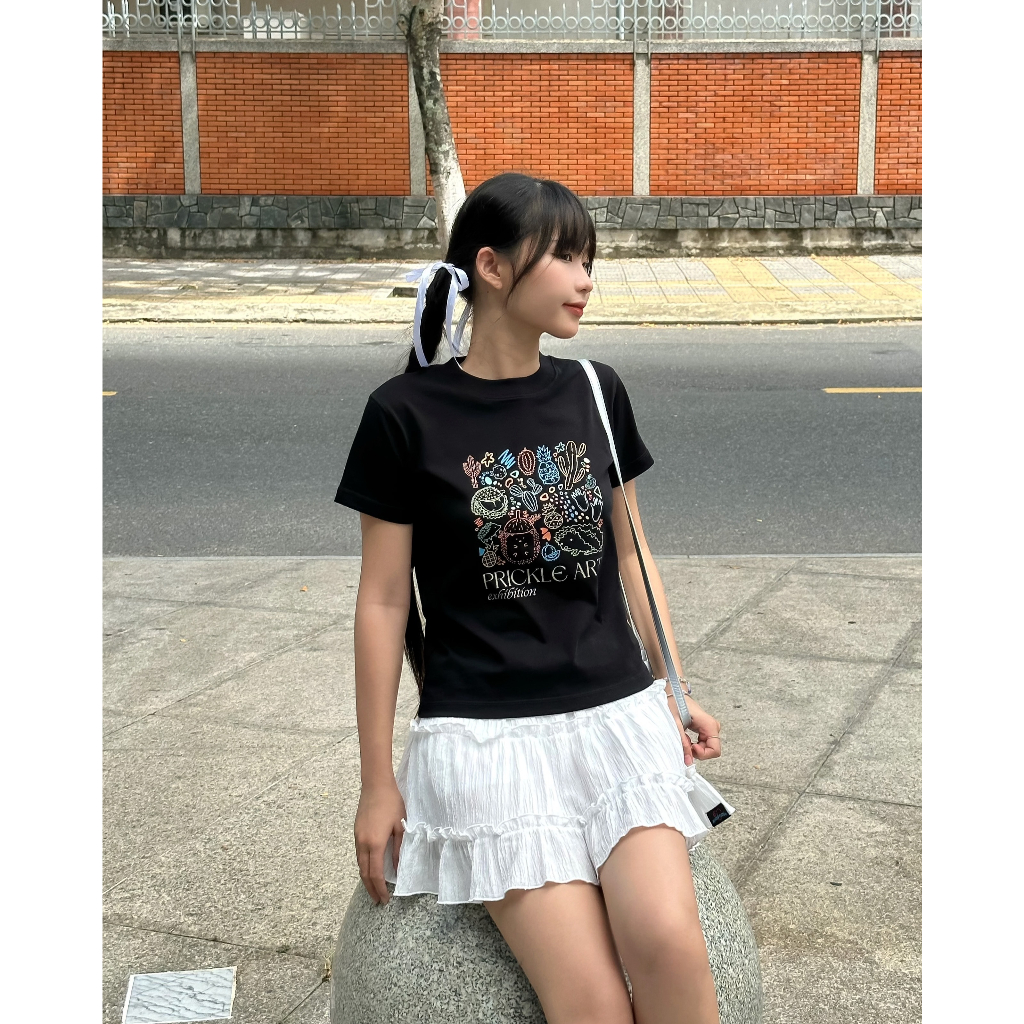 Áo Thun Nữ Baby Tee In Hình PRICKLE ART Cotton 100% 250gsm Màu Kem