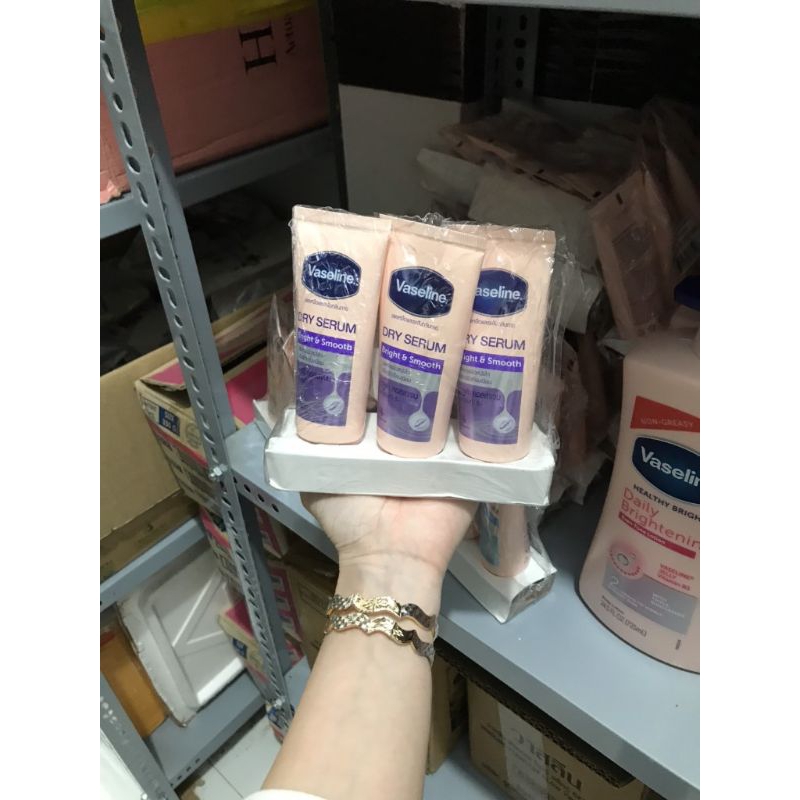 Vaseline dry serum dưỡng trắng vùng nách thái lan chính hãng mẫu mới
