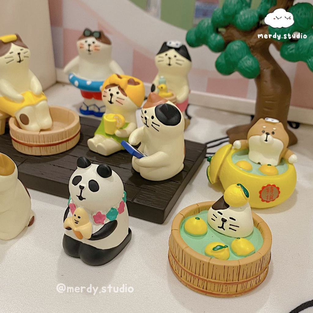 Mô hình mèo mini Meo Đi Bơi decor bàn học