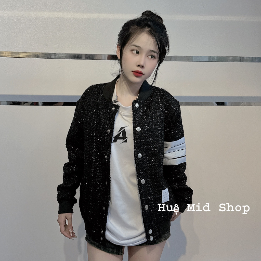 Áo khoác bomber T.H.O.M phối tay sọc trắng