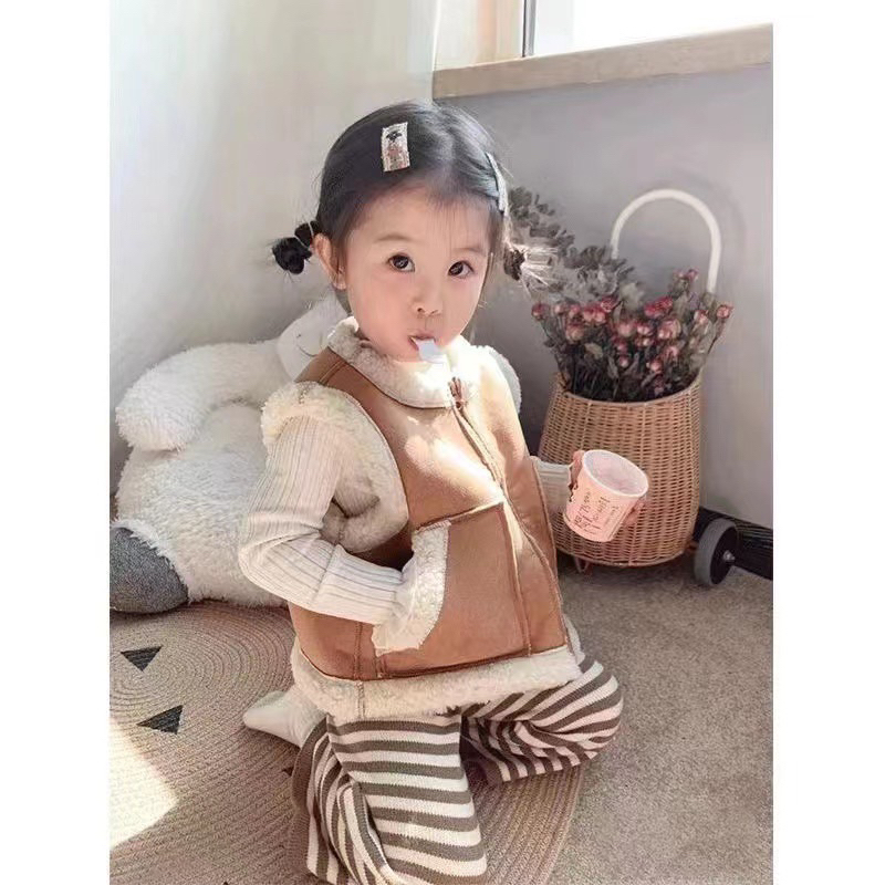 Áo gile da lộn lót lông cừu siêu ấm cho cả bé trai và gái