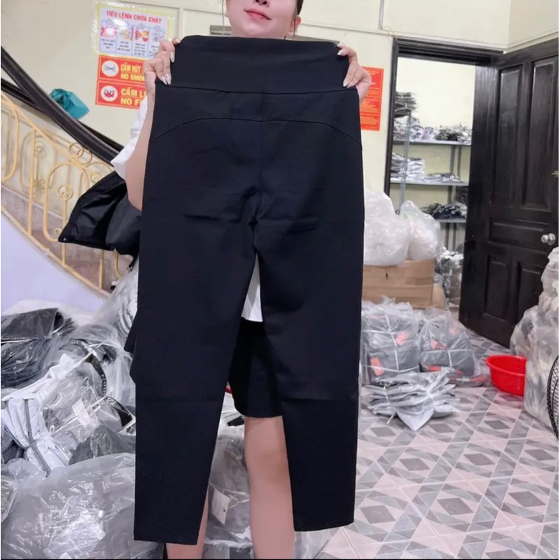 Quần legging chấm 3 cúc